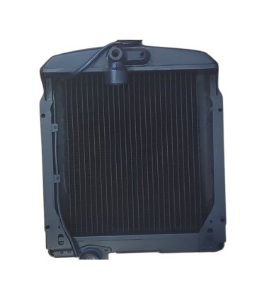 RADIADOR DE AGUA PARA MC CORMICK FU 235 D