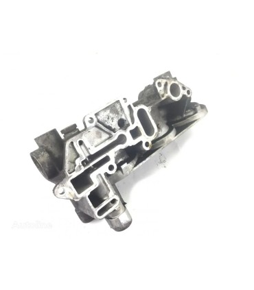 SUPPORT FILTE A HUILE POUR  VOLVO RENAULT 20743633