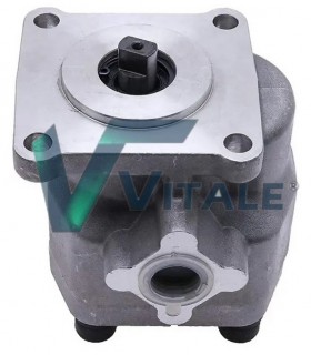POMPA OLIO PER KUBOTA B5001 B5100 B7100 B1400 B1402 B1500 6711136100 6711176100 6711176103 67111-7610-0 67111-7610-3