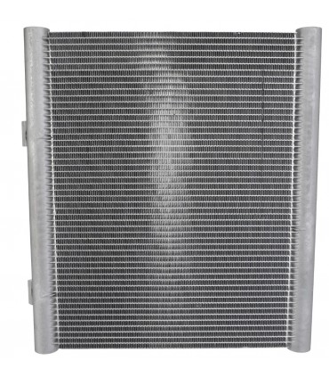 CONDENSATORE ARIA CONDIZIONATA PER MASSEY FERGUSON VALTRA ACP0221950